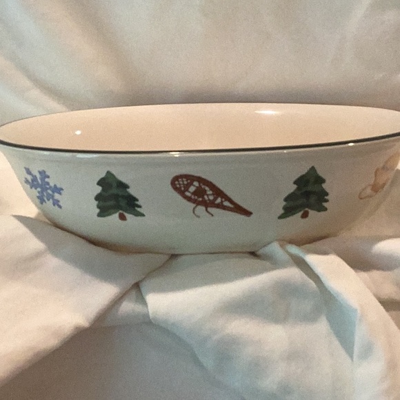 Pfaltzgraff Snow Bear Oval Bowl - Picture 2 of 5